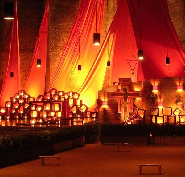 Taizé-Gebet in Thomas Morus: 1. März